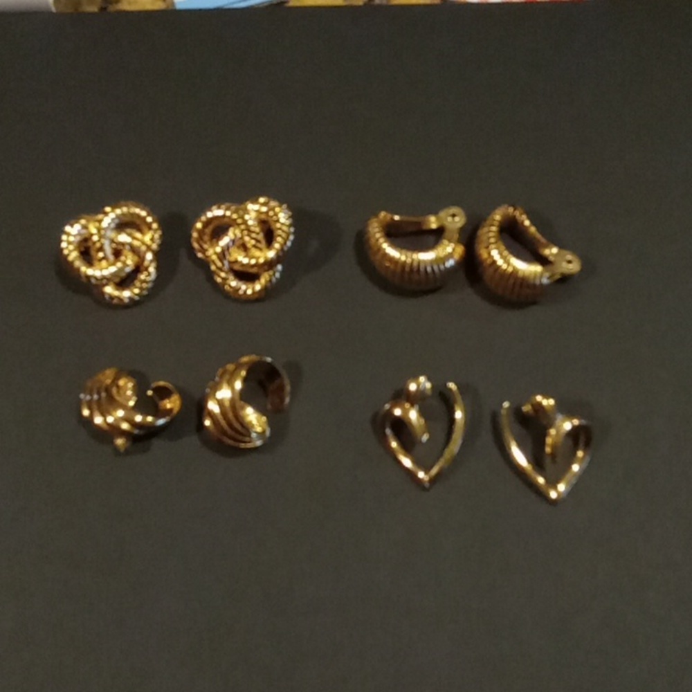 Monet lot of earrings